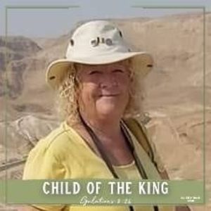 Meet your Posher, Val